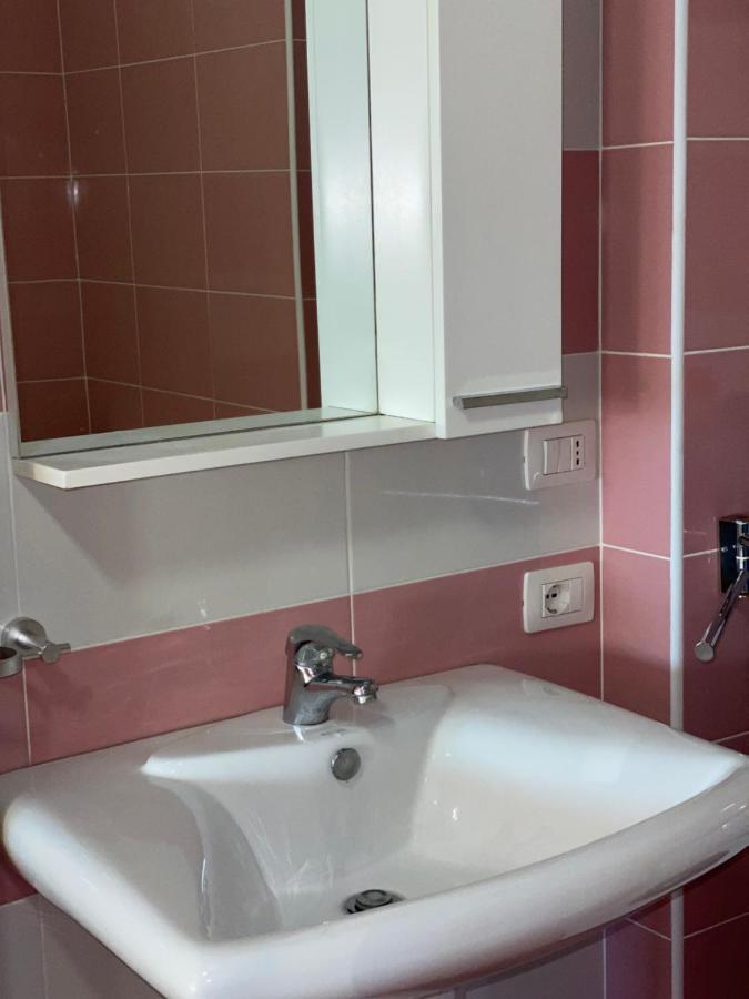 White Sea View Residence 2 Sarandë 外观 照片