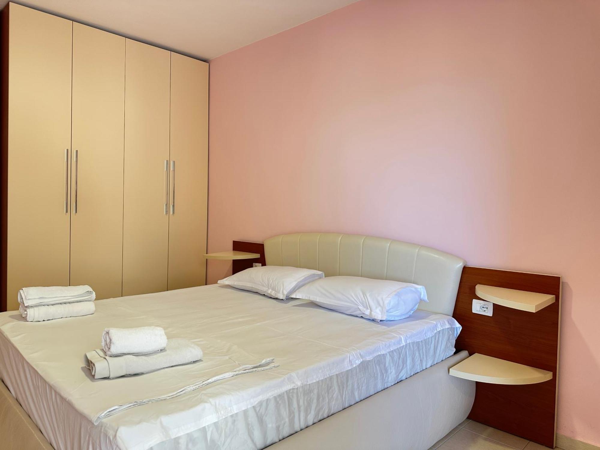 White Sea View Residence 2 Sarandë 外观 照片